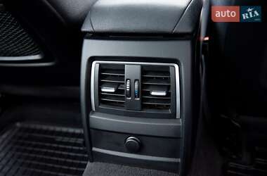 Седан BMW 3 Series 2017 в 