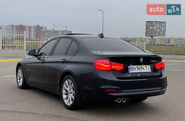 Седан BMW 3 Series 2016 в Одессе