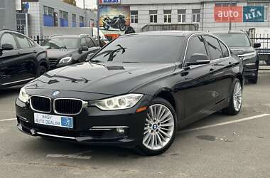 Седан BMW 3 Series 2015 в Киеве