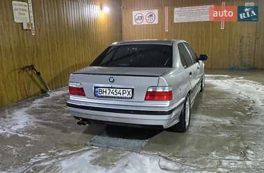 Седан BMW 3 Series 1997 в Одессе