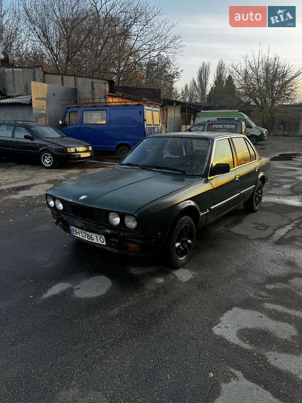 Седан BMW 3 Series 1987 в Одессе