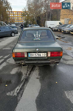 Седан BMW 3 Series 1987 в Одессе