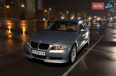 Седан BMW 3 Series 2005 в Киеве