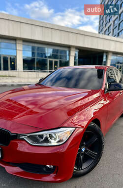 Седан BMW 3 Series 2013 в Днепре