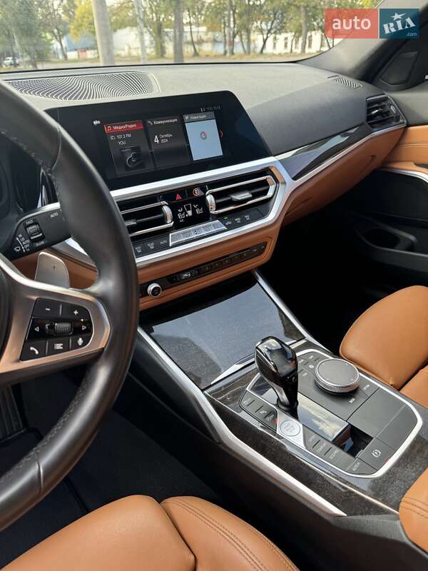 Седан BMW 3 Series 2020 в Днепре