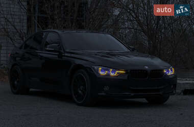 Седан BMW 3 Series 2013 в Полтаве