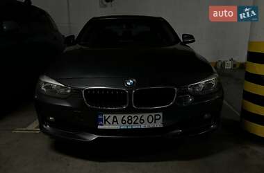 Седан BMW 3 Series 2015 в Киеве