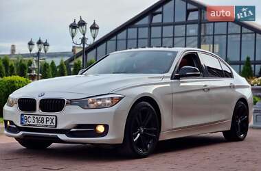 Седан BMW 3 Series 2013 в Стрию