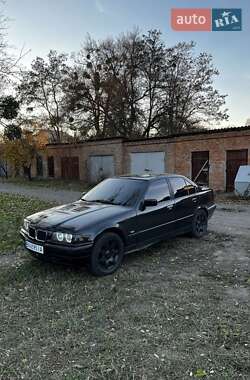 Седан BMW 3 Series 1995 в Смеле