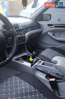 Универсал BMW 3 Series 2002 в Киеве