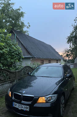 Седан BMW 3 Series 2006 в Ровно