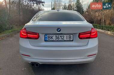Седан BMW 3 Series 2017 в 