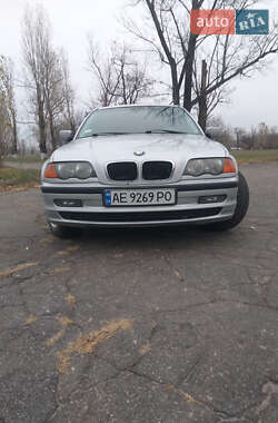 Седан BMW 3 Series 2000 в Каменском