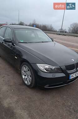 Седан BMW 3 Series 2005 в Харкові