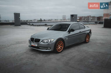 BMW 3 Series 2011