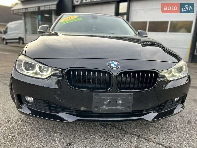 Седан BMW 3 Series 2015 в Львове