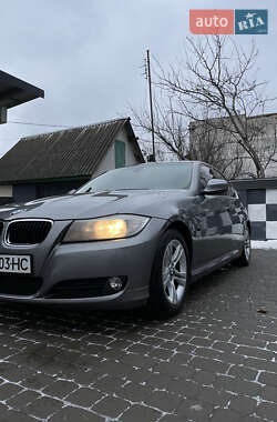 BMW 3 Series 2009