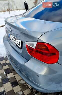 Седан BMW 3 Series 2005 в Киеве