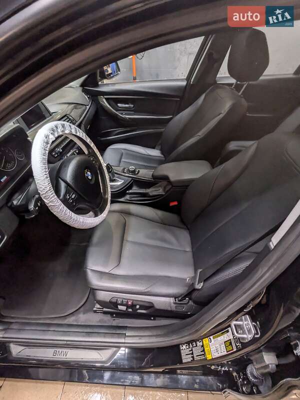 Седан BMW 3 Series 2014 в Львові фото 27 Седан BMW 3 Series 2014 в Львові