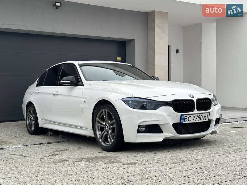 Седан BMW 3 Series 2018 в Львові