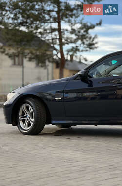 Седан BMW 3 Series 2008 в Калуше