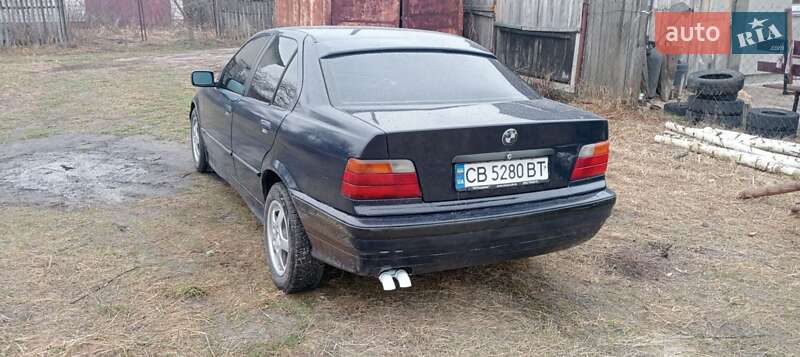 Седан BMW 3 Series 1993 в Чернигове