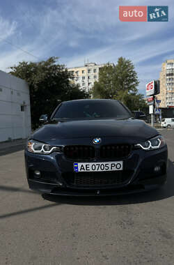 Седан BMW 3 Series 2013 в 