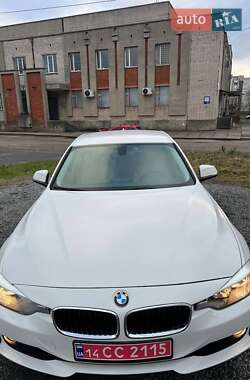 Седан BMW 3 Series 2015 в Львове