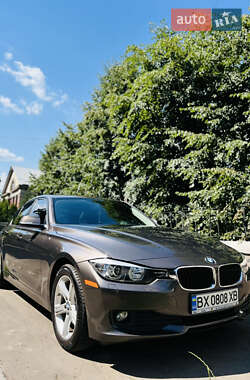 Седан BMW 3 Series 2014 в Вишневому