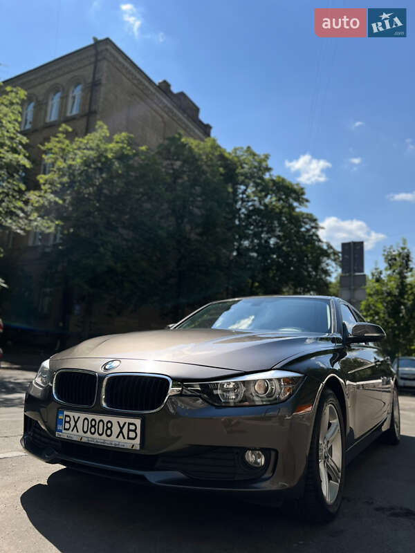Седан BMW 3 Series 2014 в Києві