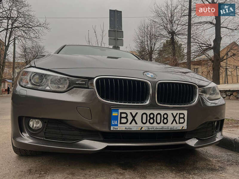 Седан BMW 3 Series 2014 в Києві