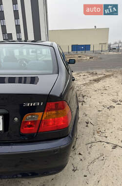 Седан BMW 3 Series 2004 в 