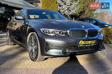 Седан BMW 3 Series 2019 в 