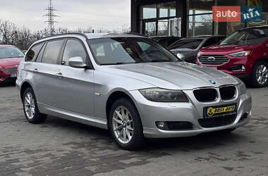 Універсал BMW 3 Series 2011 в Чернівцях