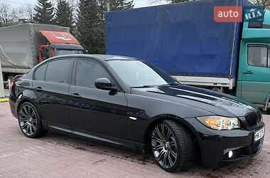 BMW 3 Series 2011