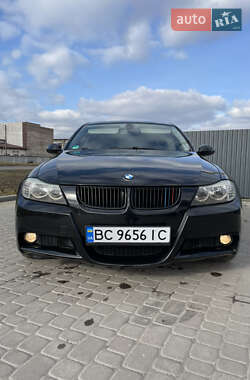 Седан BMW 3 Series 2007 в Великих Мостах