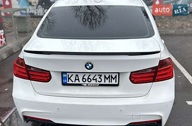 Седан BMW 3 Series 2015 в Києві