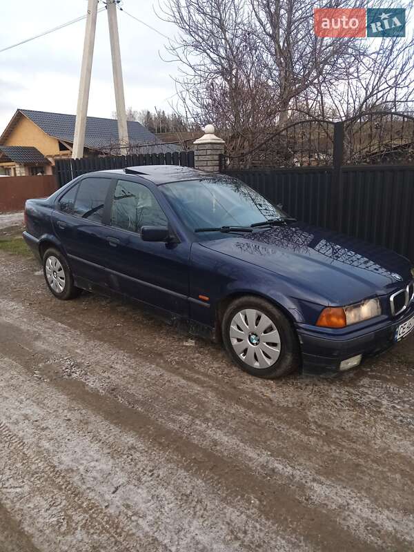 Седан BMW 3 Series 1997 в Диновцах
