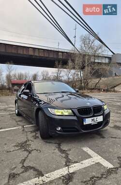 Седан BMW 3 Series 2010 в Києві