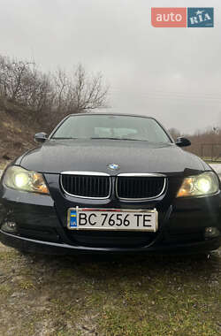 Седан BMW 3 Series 2007 в Золочеві