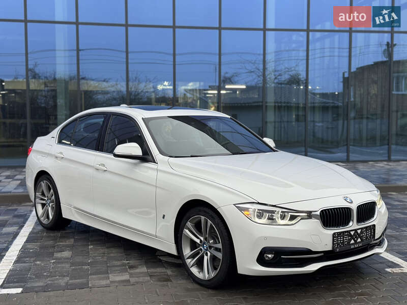 Седан BMW 3 Series 2017 в Киеве