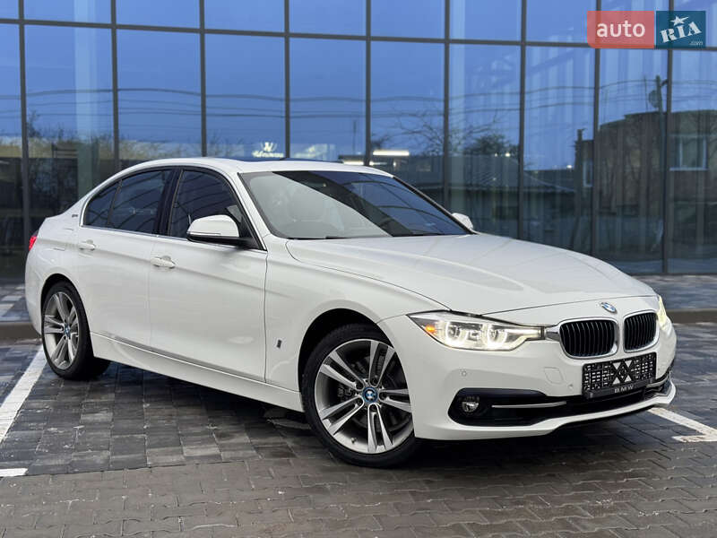 Седан BMW 3 Series 2017 в Киеве