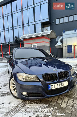 Седан BMW 3 Series 2010 в Львове