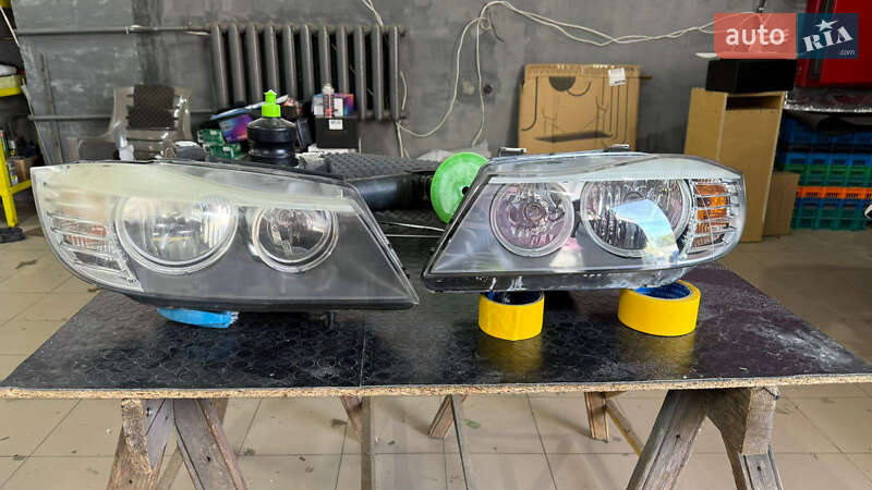 Седан BMW 3 Series 2010 в Черновцах