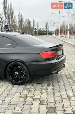 Купе BMW 3 Series 2008 в 