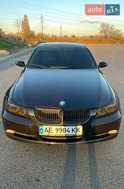 Седан BMW 3 Series 2005 в 