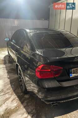Седан BMW 3 Series 2005 в 