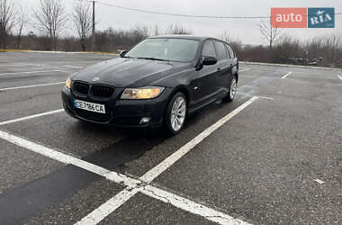 Універсал BMW 3 Series 2009 в Чернівцях