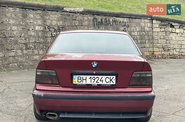 Седан BMW 3 Series 1994 в Миколаєві