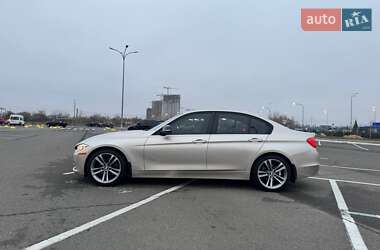 Седан BMW 3 Series 2013 в Киеве